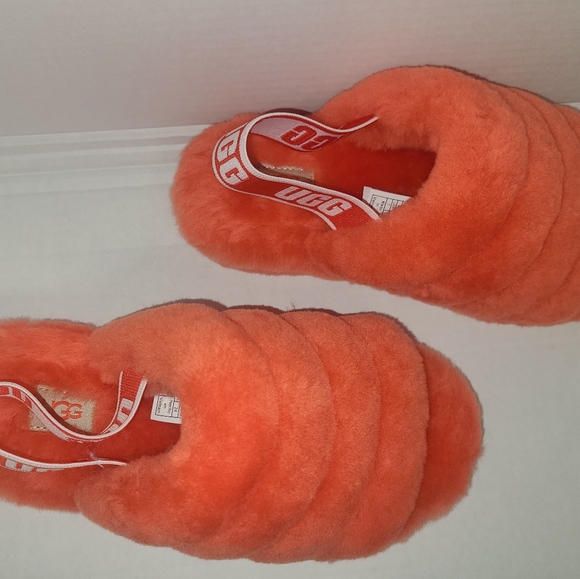 NWOB UGG Women's Fluff Yeah Slide Slipper 1095119 Coral Size 7 - Picture 2 of 7